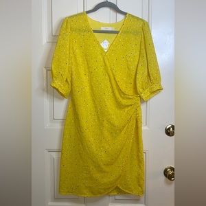 NWT Lush Wrap Side Button Dress
